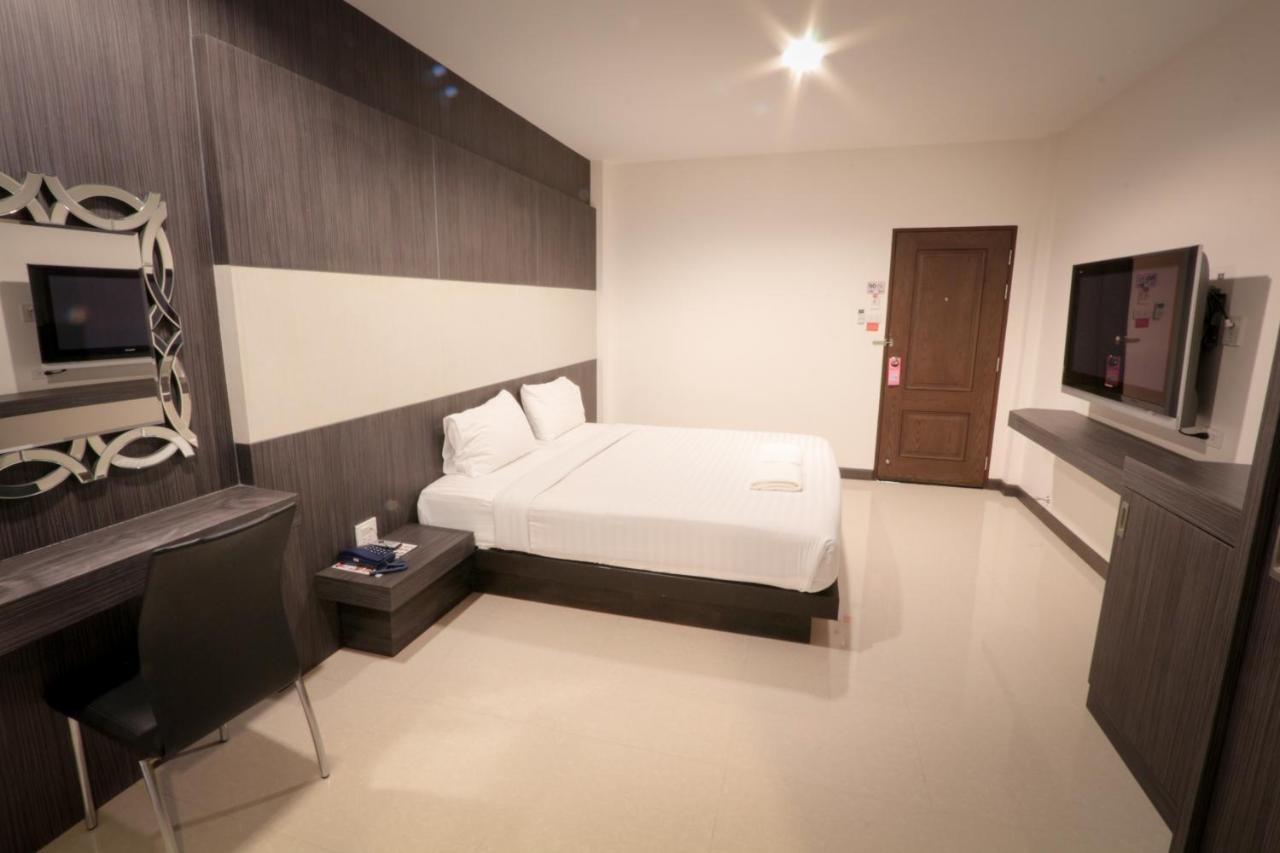 Fortune Surin Hotel Екстер'єр фото