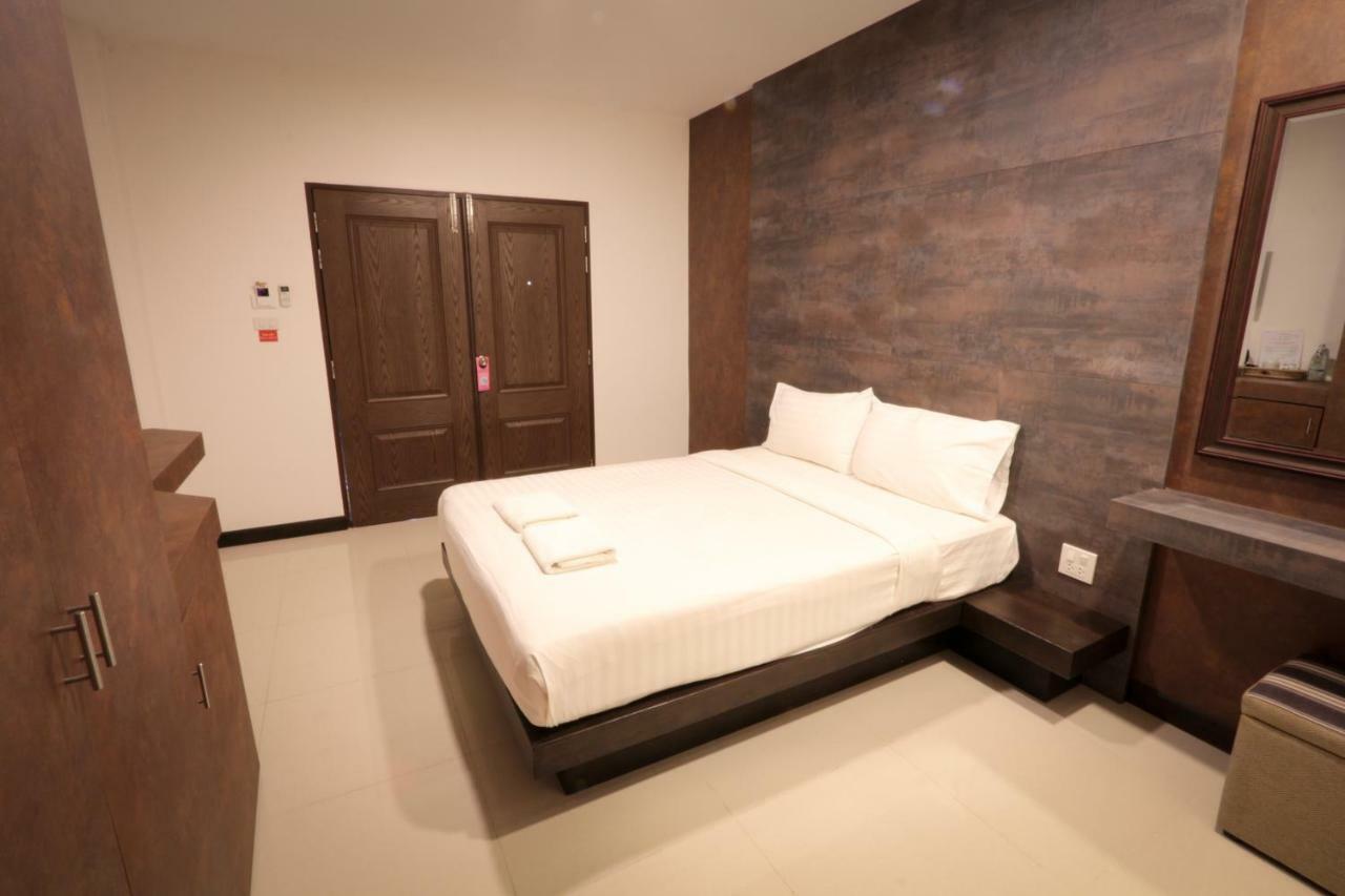 Fortune Surin Hotel Екстер'єр фото