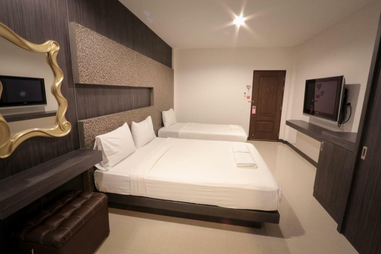Fortune Surin Hotel Екстер'єр фото